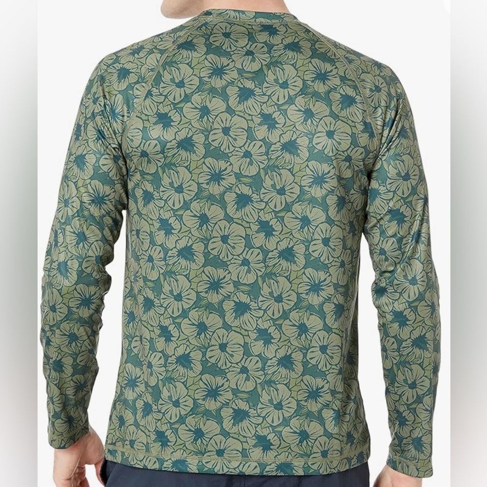 NEW| Amazon Essentials Men's Long-Sleeve Quick-Dry UPF 50 Swim Tee - Picture 7 of 7
